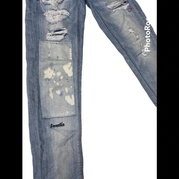 American Eagle Outfitters Vintage Hi Rise Distressed Embroidered Jean Sz 00 S - Picture 7 of 12